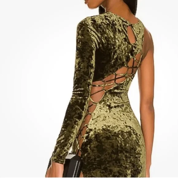 NWT Camila Coelho X Revolve Green Crushed Velvet Maxi Cut Out Dress women size S Women NWT Camila Coelho X Revolve Green Crushed Velvet Maxi Cut Out Dress women size S Women